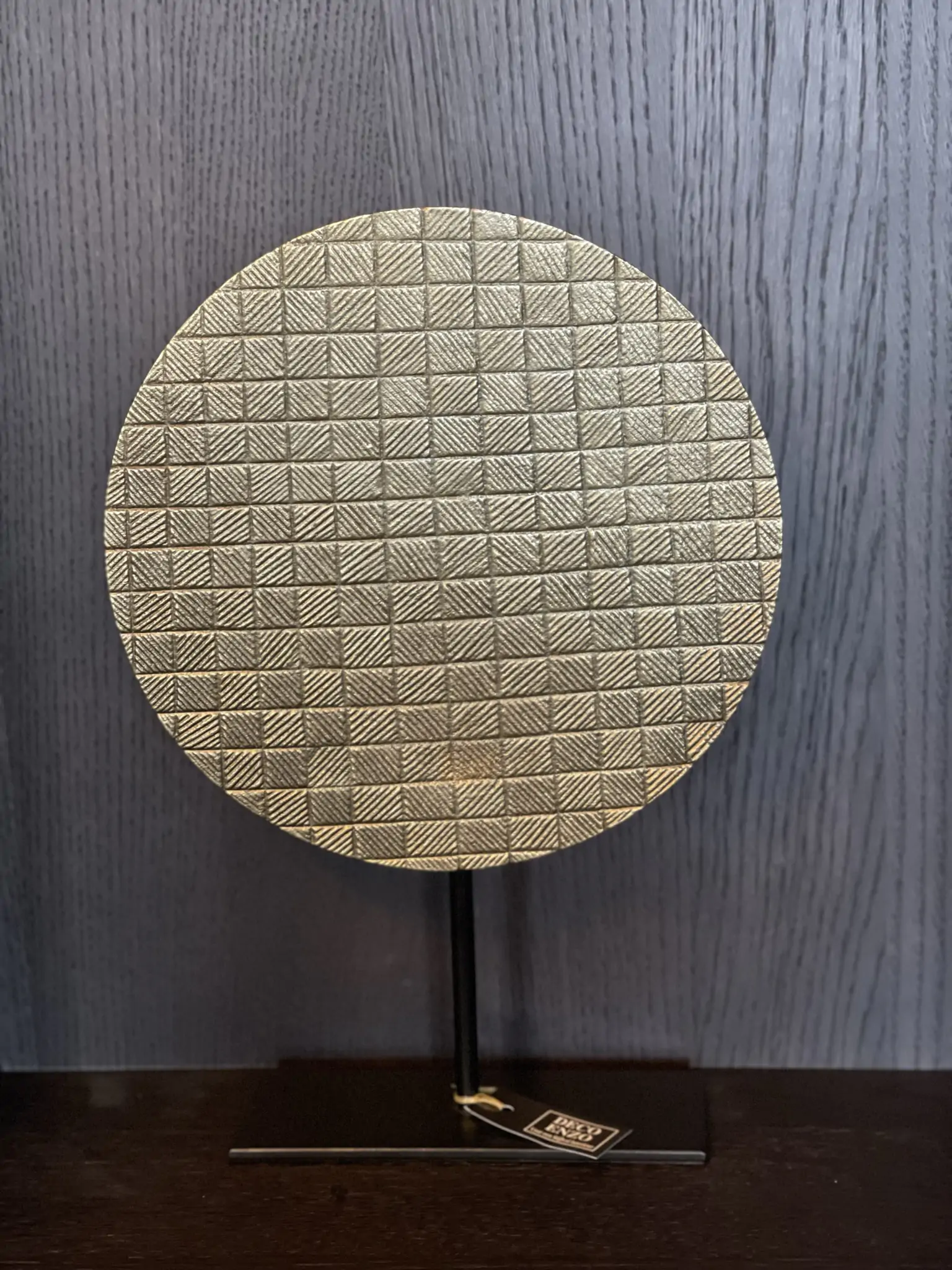 Ornament op voet Persegi antiek brons