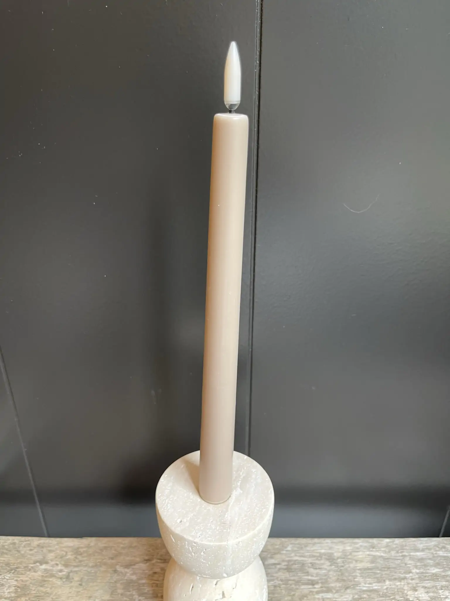 Dinerkaars kleur beige