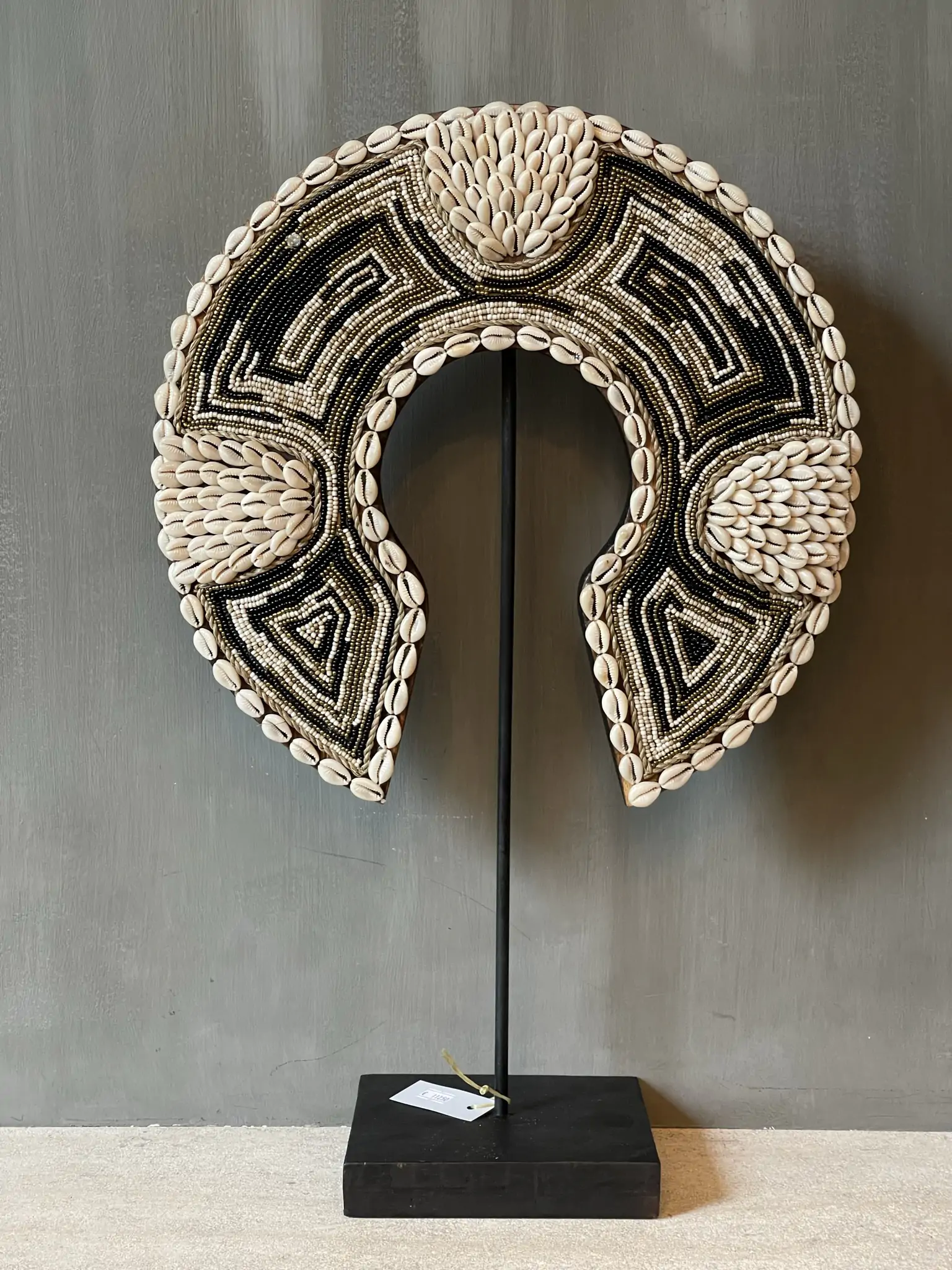 Ornament Necklace black/gold/sand