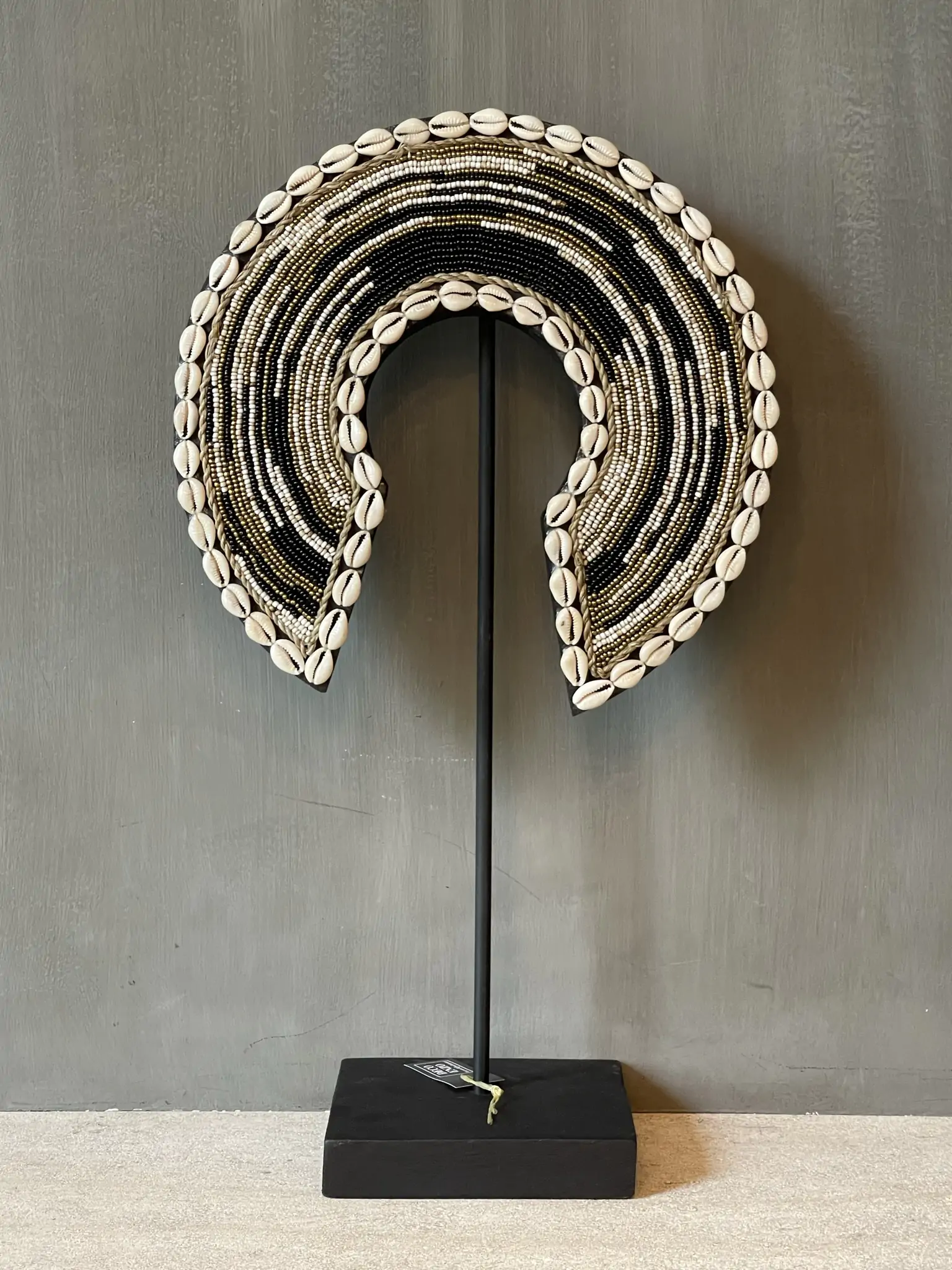 Ornament necklace black/beige/gold